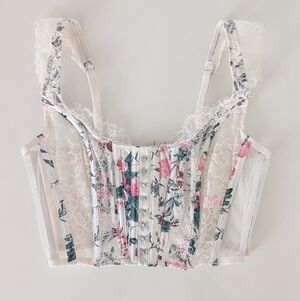 NWT Victoria's Secret Floral Lace Bralette